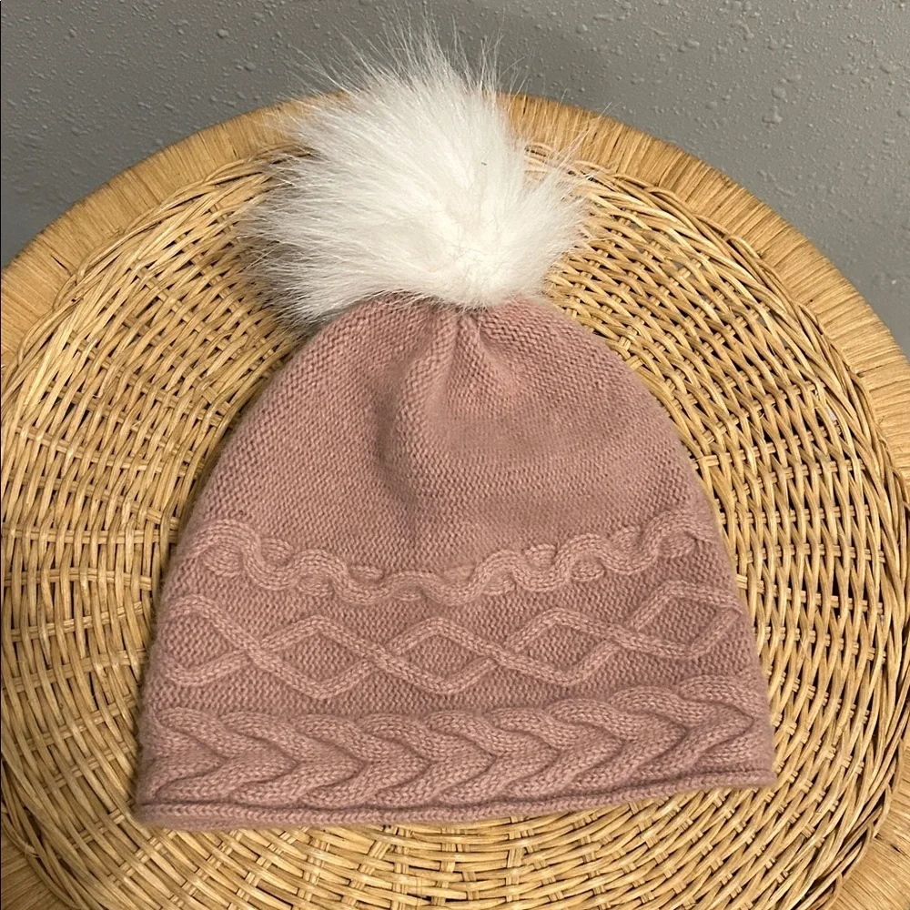 White Pine 100% Cashmere Knit Pom Hat Pink‎